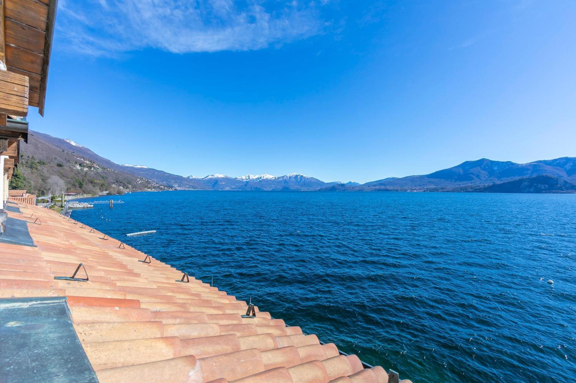 Blu Lake Apartment On Ghiffa Beach - Happy Rentals 외부 사진